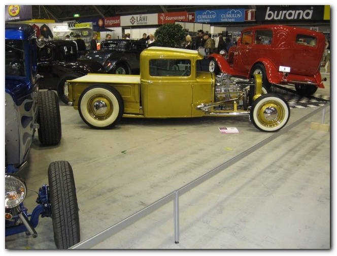 664x504 pixels (126K)